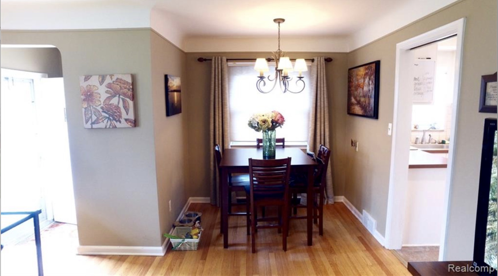 SOLD 437 W. Sunnybrook, Royal Oak THE SUSAN VOGEL TEAM, RE/MAX First